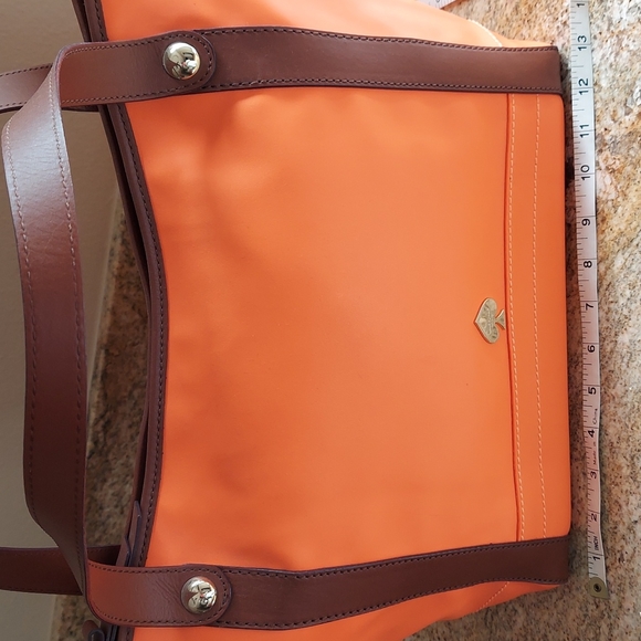 Kate Spade tote - Picture 2 of 8